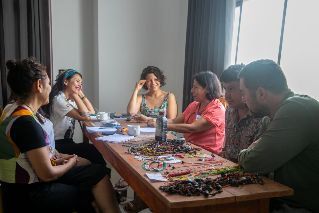 7 workshop participants discussing